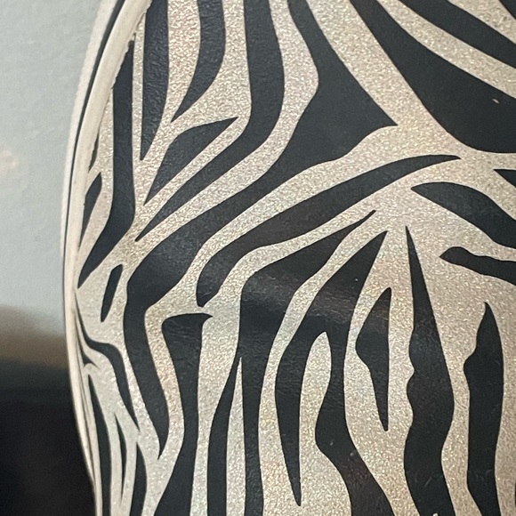 Vans suede womens 10 - Picture 3 of 8